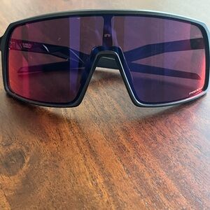 Oakley prizm sutro sunglasses